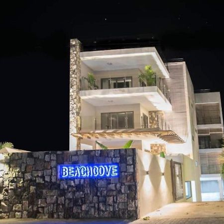 Luxury Modern 2-Bed Apartment Pereybere Grand Baie Bagian luar foto