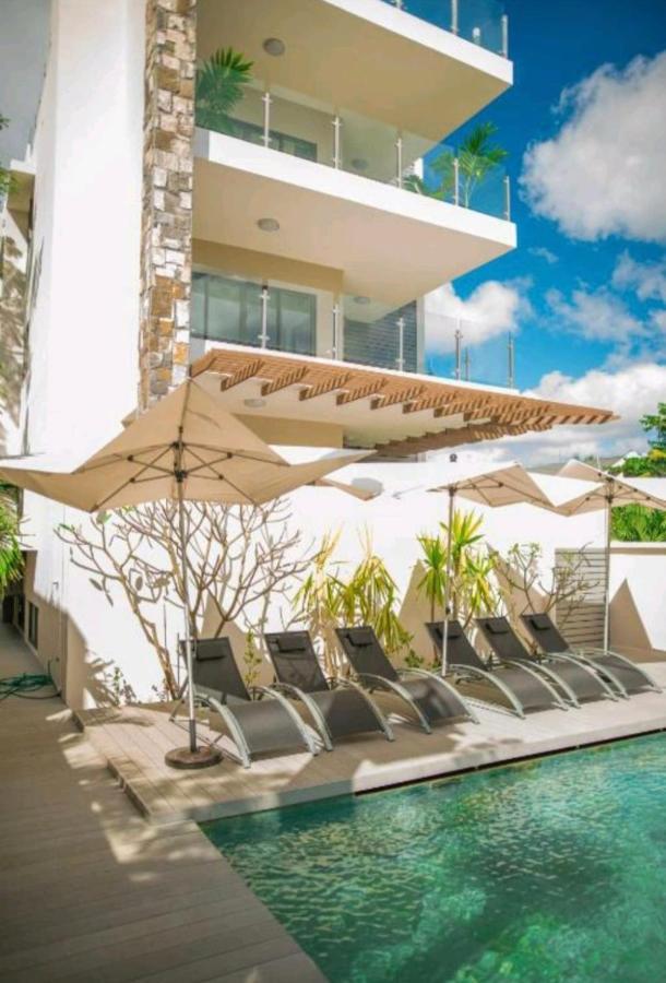 Luxury Modern 2-Bed Apartment Pereybere Grand Baie Bagian luar foto